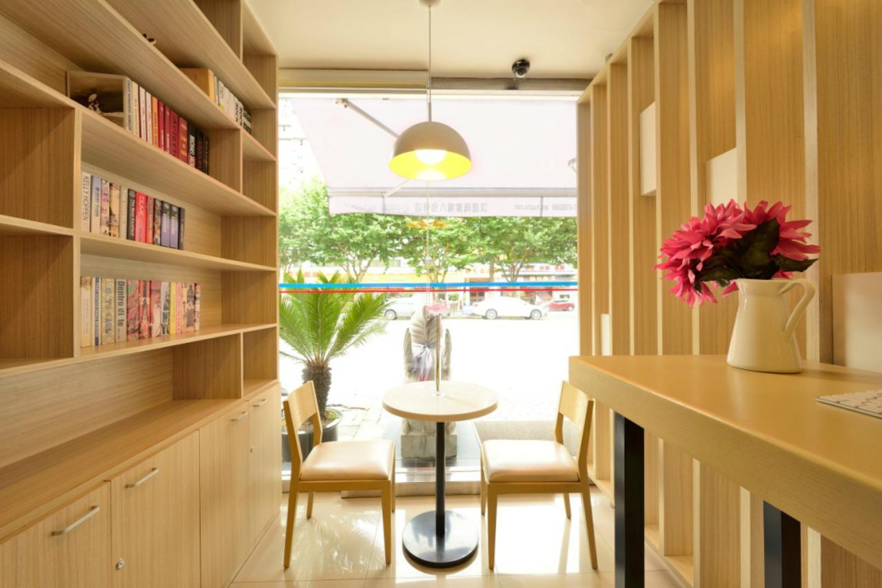汉庭上海嘉善路酒店 外观 照片