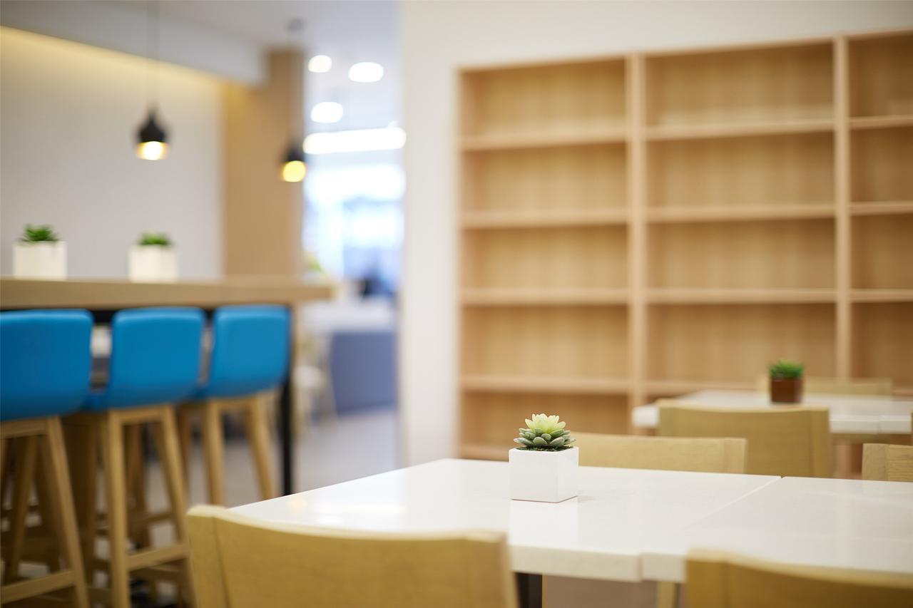 汉庭上海嘉善路酒店 外观 照片